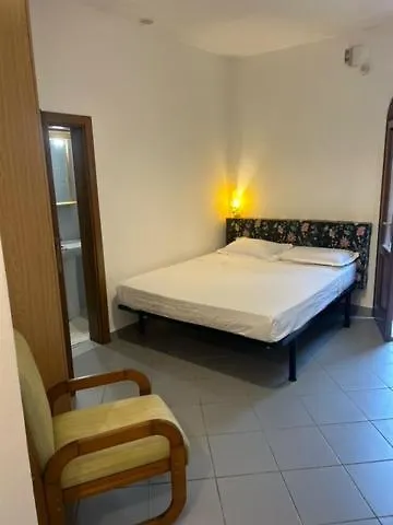 Carlitos Maison Pisa