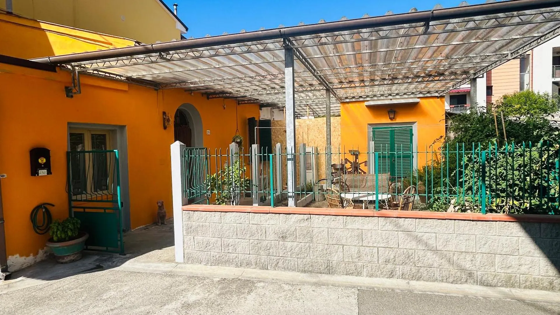 Carlitos Maison Pisa